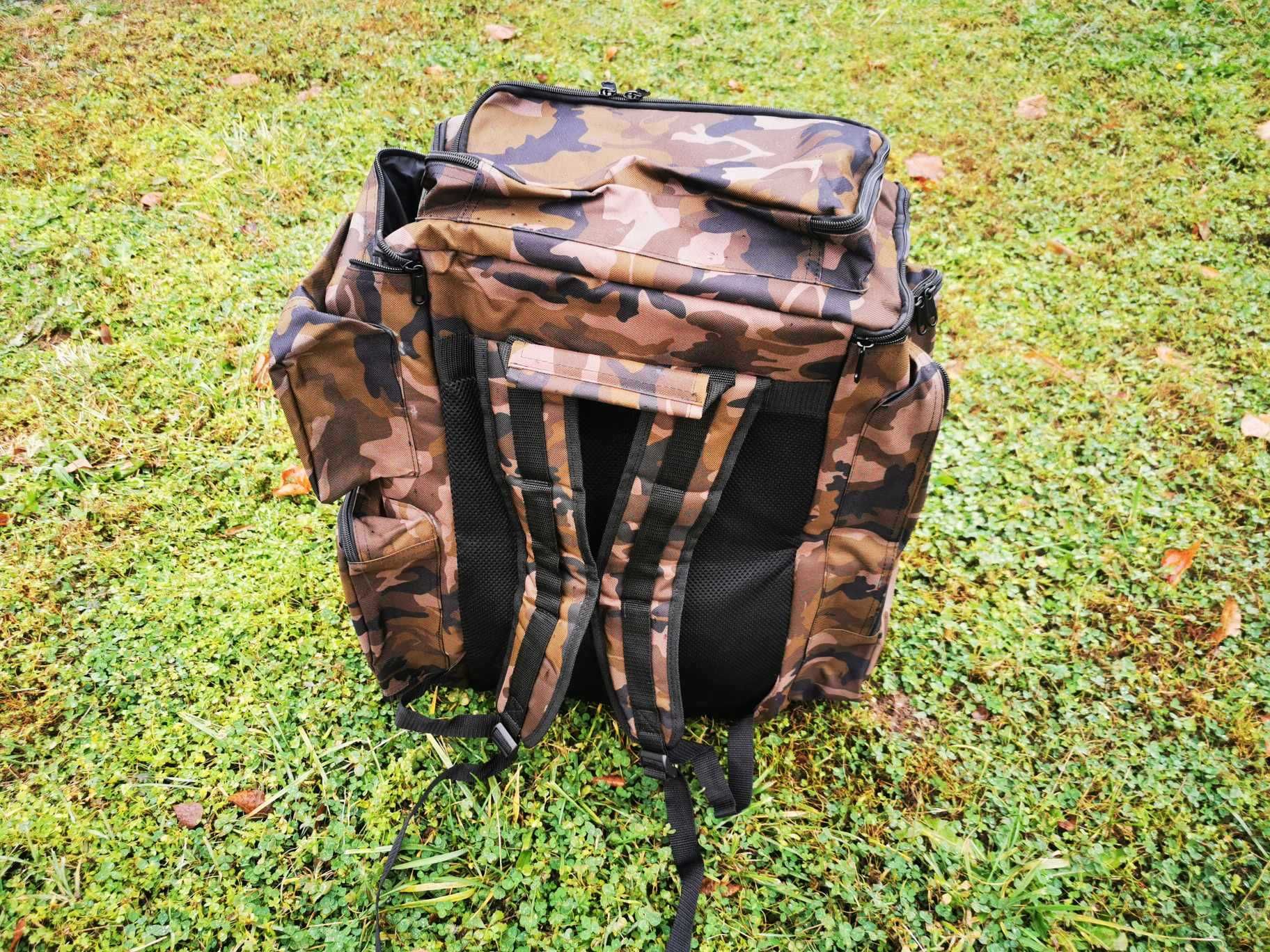 Водонопромукаема раница с 6 външни джоба FORMAX BACKPACK CAMO MEGA