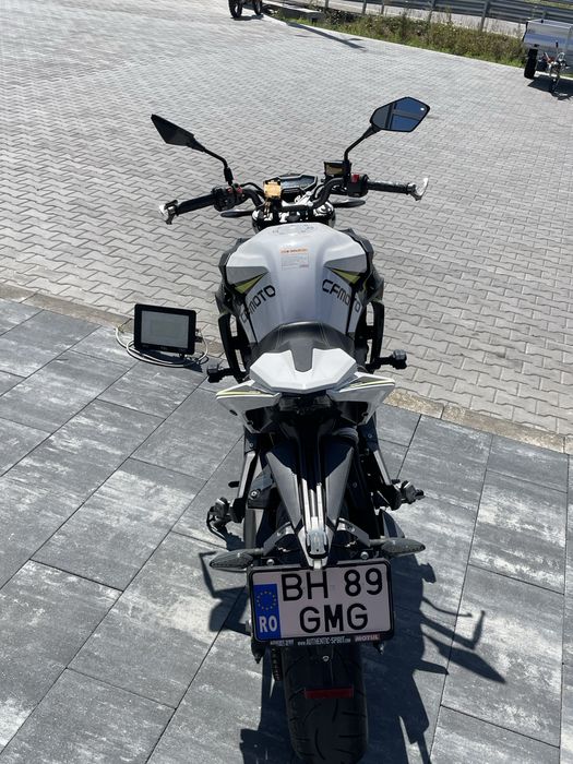 Motocicleta CFMoto NK 650