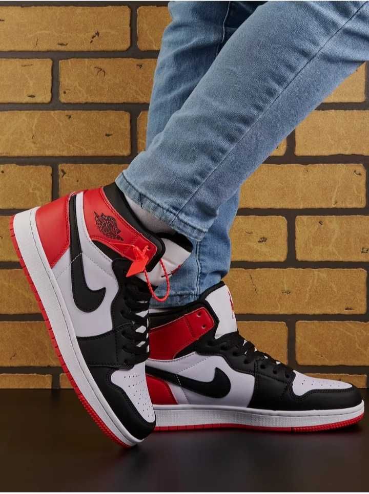 Продам кроссовки Air jordan