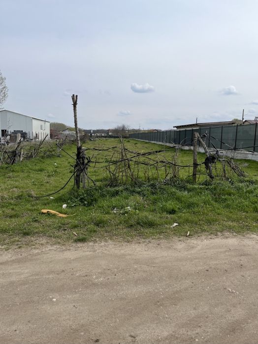 Teren Intravilan Nanov - 1000 mp