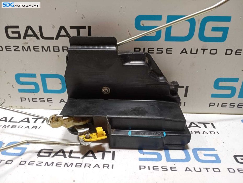 Broasca Incuietoare de pe Usa Portiera Stanga Fata Dacia Logan 2 MCV 2012 - 2016 Cod 805036006R [M4900]