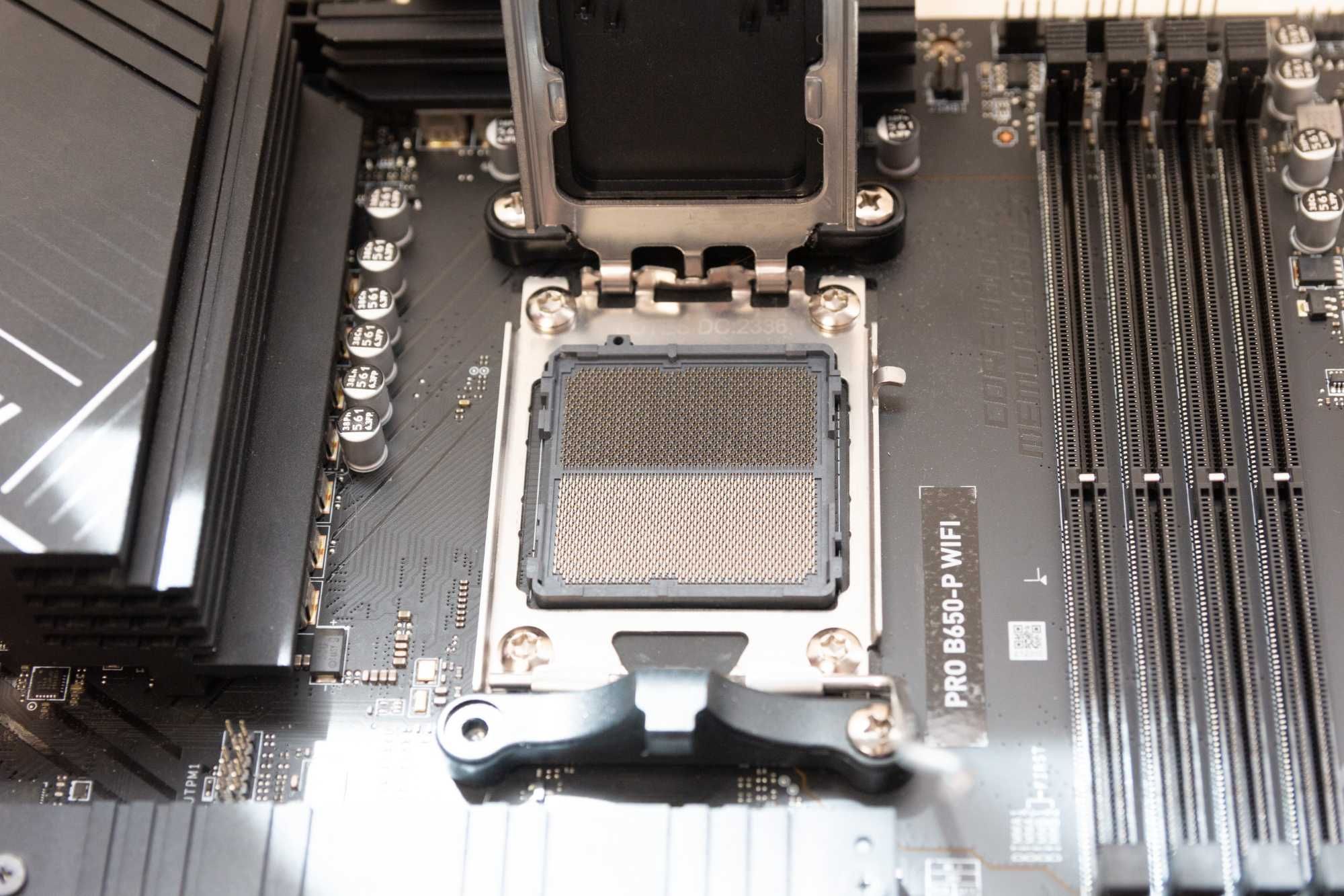 Msi Pro b650-p wifi AM5/Ddr5
