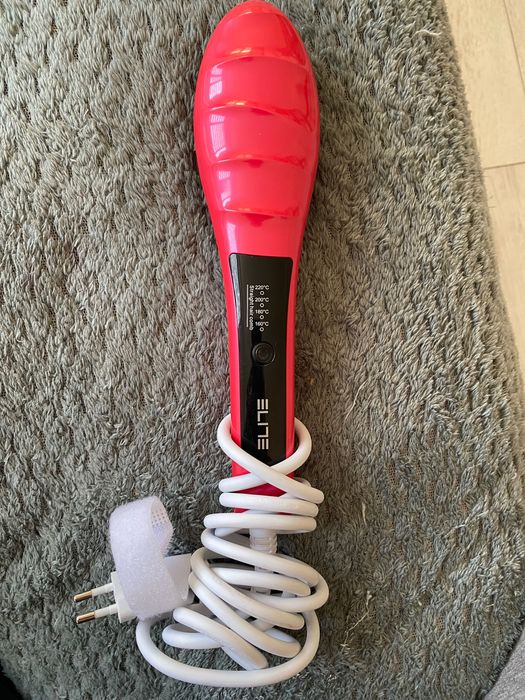 Електрическа четка за изправяне на коса