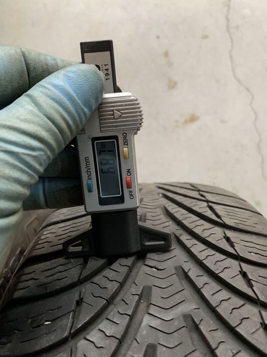 Set 4anv M+S 195/65/15BFGoodrich pe janta