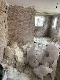 Професионално Къртене и Извозване (София и района)