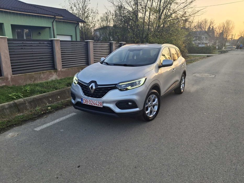 Renault kadjar intens 1.3 benzina 2019 led navi IMPECABILA