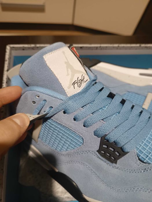 Jordan 4 university blue