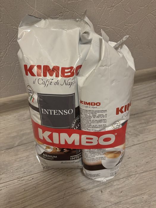 Кафе на зърна Kimbo Intenso
