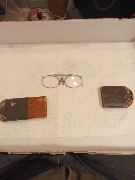 Ochelari din argint masiv sec XVIII -raritate , perfect functionali -