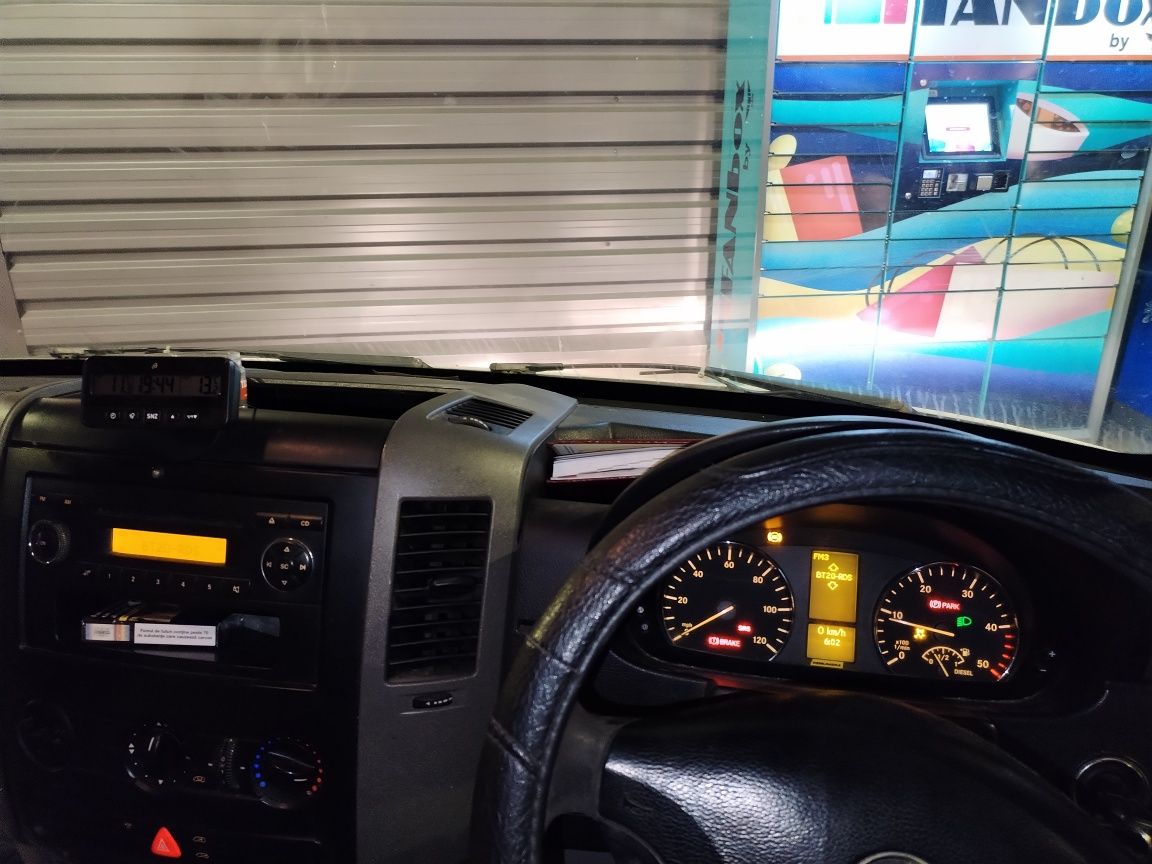 De vanzare Mercedes sprinter