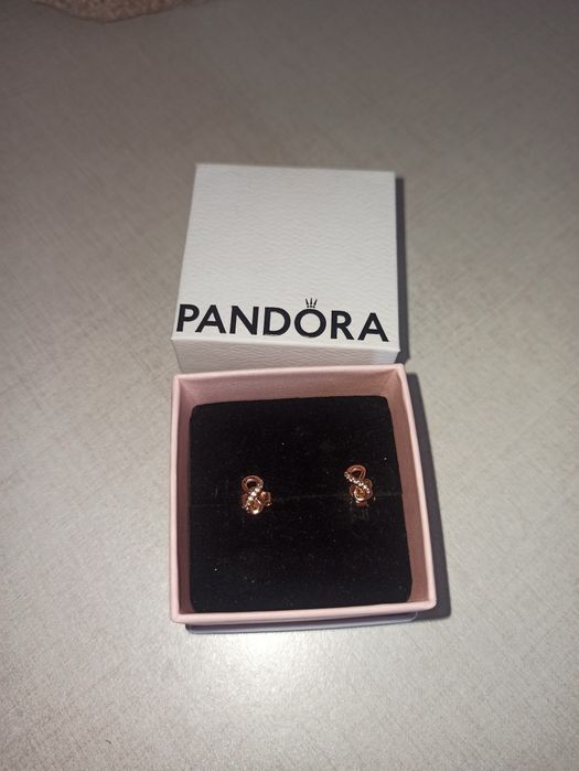 Pandora обеци...