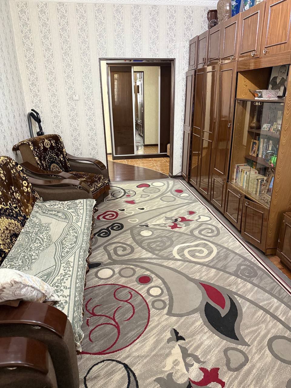 Продаётся 3-х комнатная квартира в Сергели 2