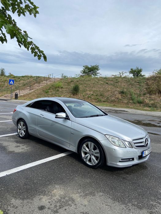 Mercedes Benz E Class Coupe Euro 5 7G Tronic