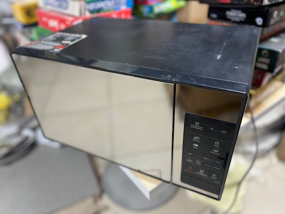Продам микроволновку Samsung б/у
