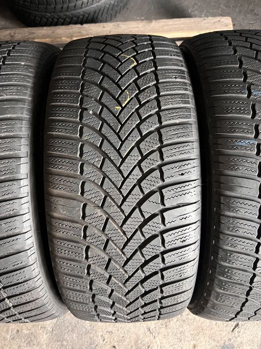 4 anvelope iarna 225/45/17 , Bridgestone !