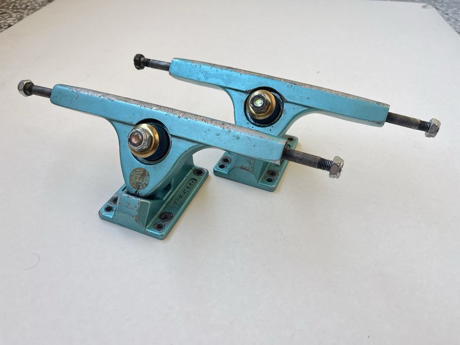 Caliber longboard trucks