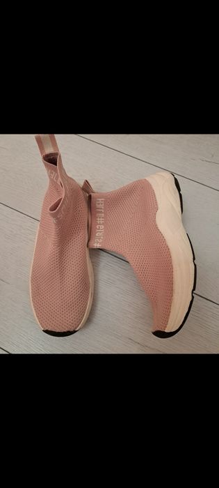 Adidasi tenesi zara tip sosete marimea 34 35