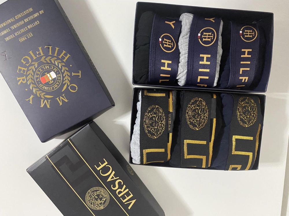 boxeri tommy si versace 3 la set 85 lei