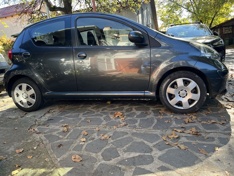 Toyota Aygo 2008 aer conditionat 75000km