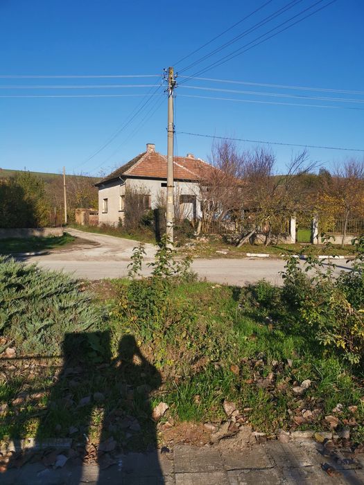 Къща в село Гостиля