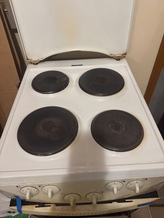 Готварска печка с четири котлона gorenie