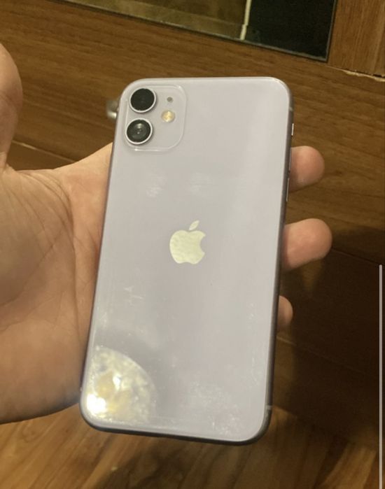 Продам или  обменяю айфон 11