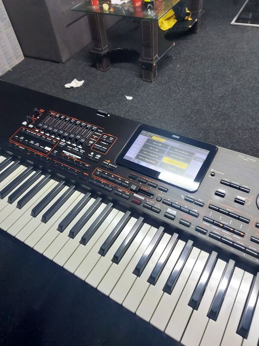korg pa4x internațional 76 clape
