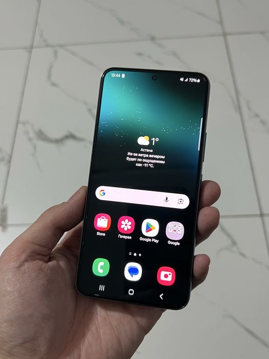 Samsung S22 128Gb в идеальном состоянии