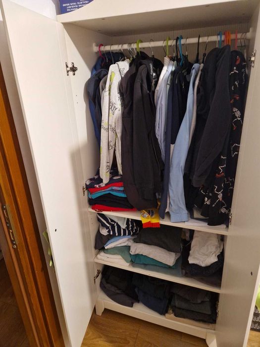 set Dulap si Biblioteca alba pentru camera copii - Ikea Hensvik