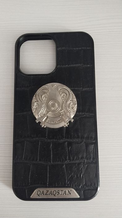 Продам чехол айфон 13 про мах