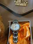 Ceas Guess de Damă