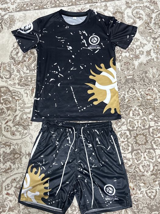 Футболка и шорты