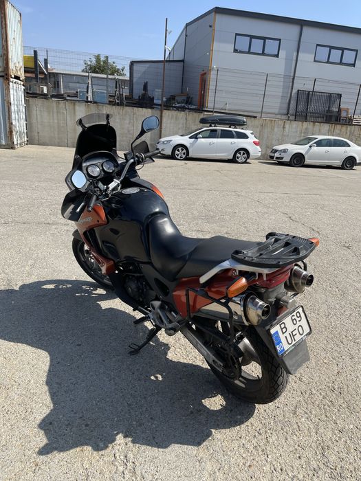 Vand sau Schimb Honda Varadero xl1000