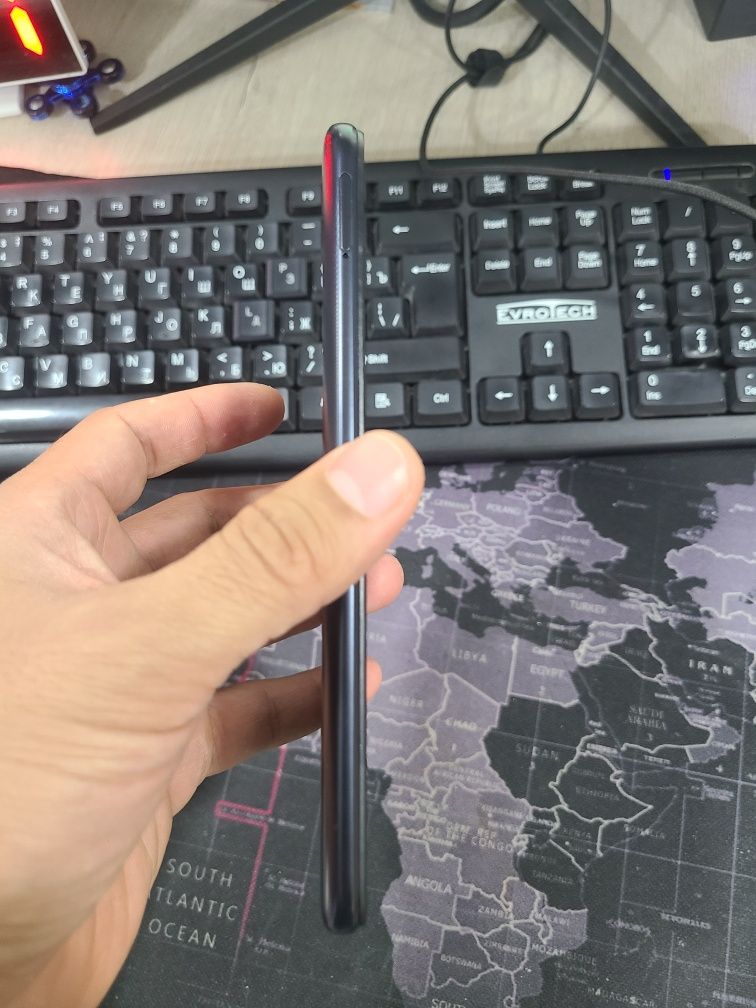 Chegirma narxda yangi telefon