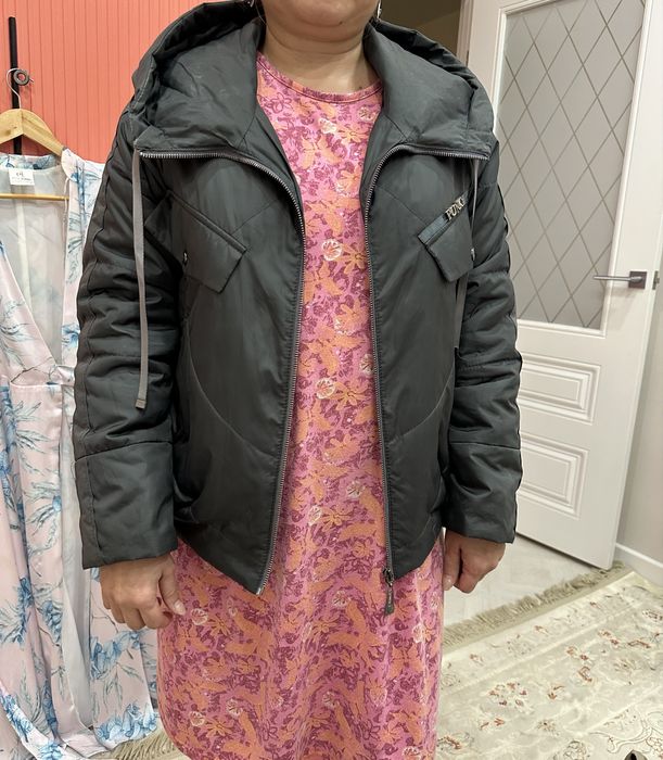 Модная куртка лекгая