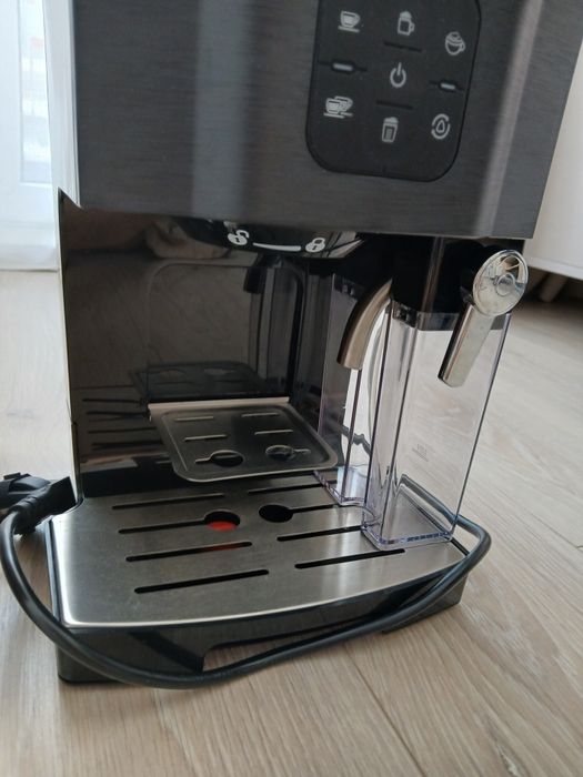 Sencor SES 4040BK Press кафемашина в гаранция