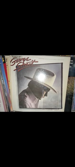 Оригинални музикални плочи