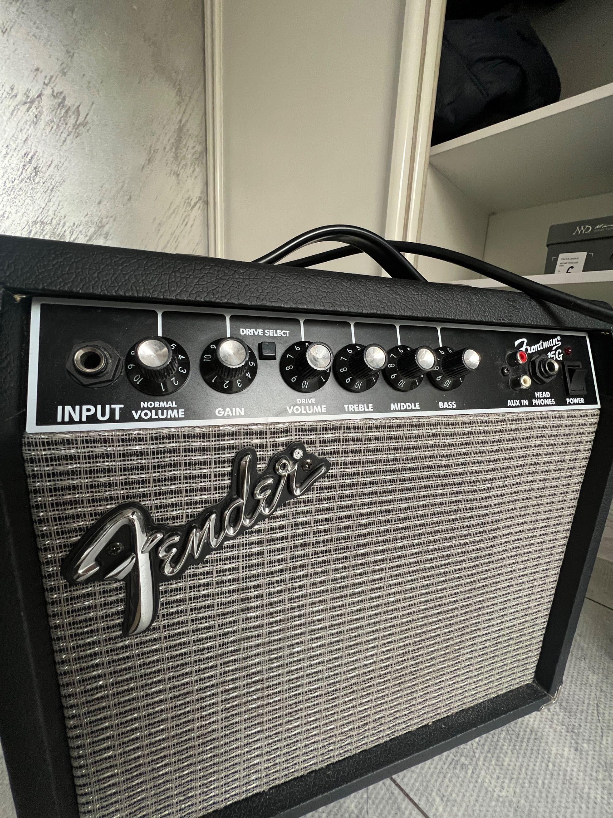 Комбоусилитель frontman fender 15g