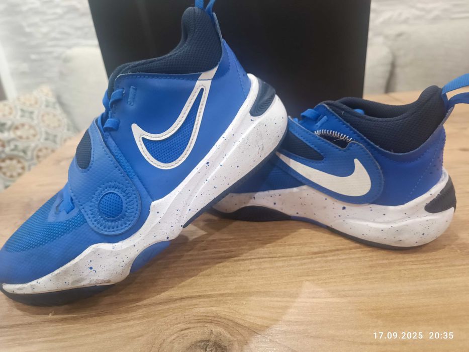 Баскетболни обувки 35.5 см