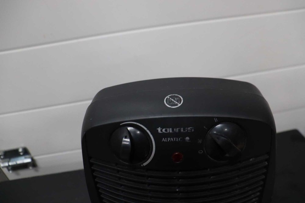 Taurus Alpatec New Gobi, вентилаторна печка, 2000W,  2 степени