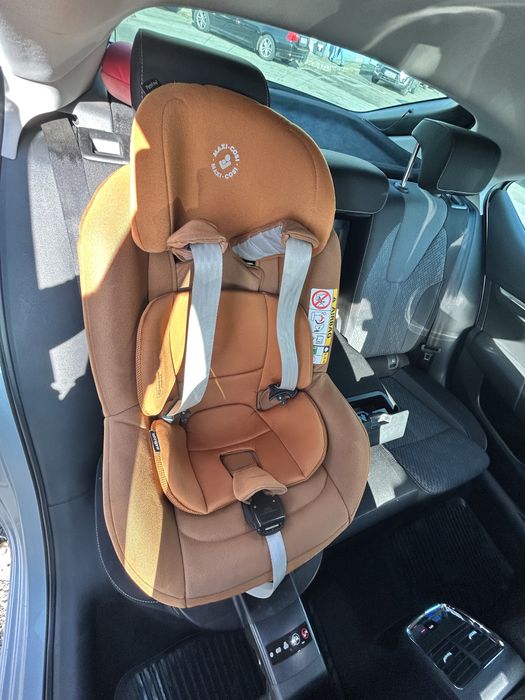 Scaun auto pt copii Pearl Pro 2, Maxi Cosi + Baza isofix FamilyFix3