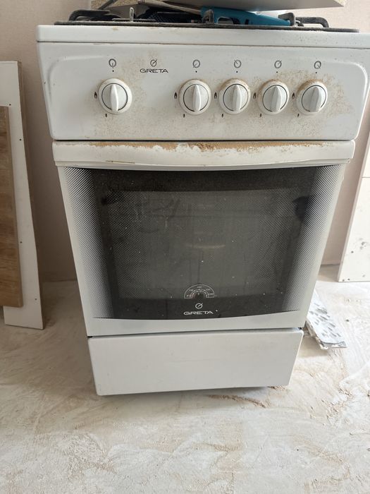 Газ плита б/у тегін беремін, жасап тұр өзіңіз келіп алып кетесіз