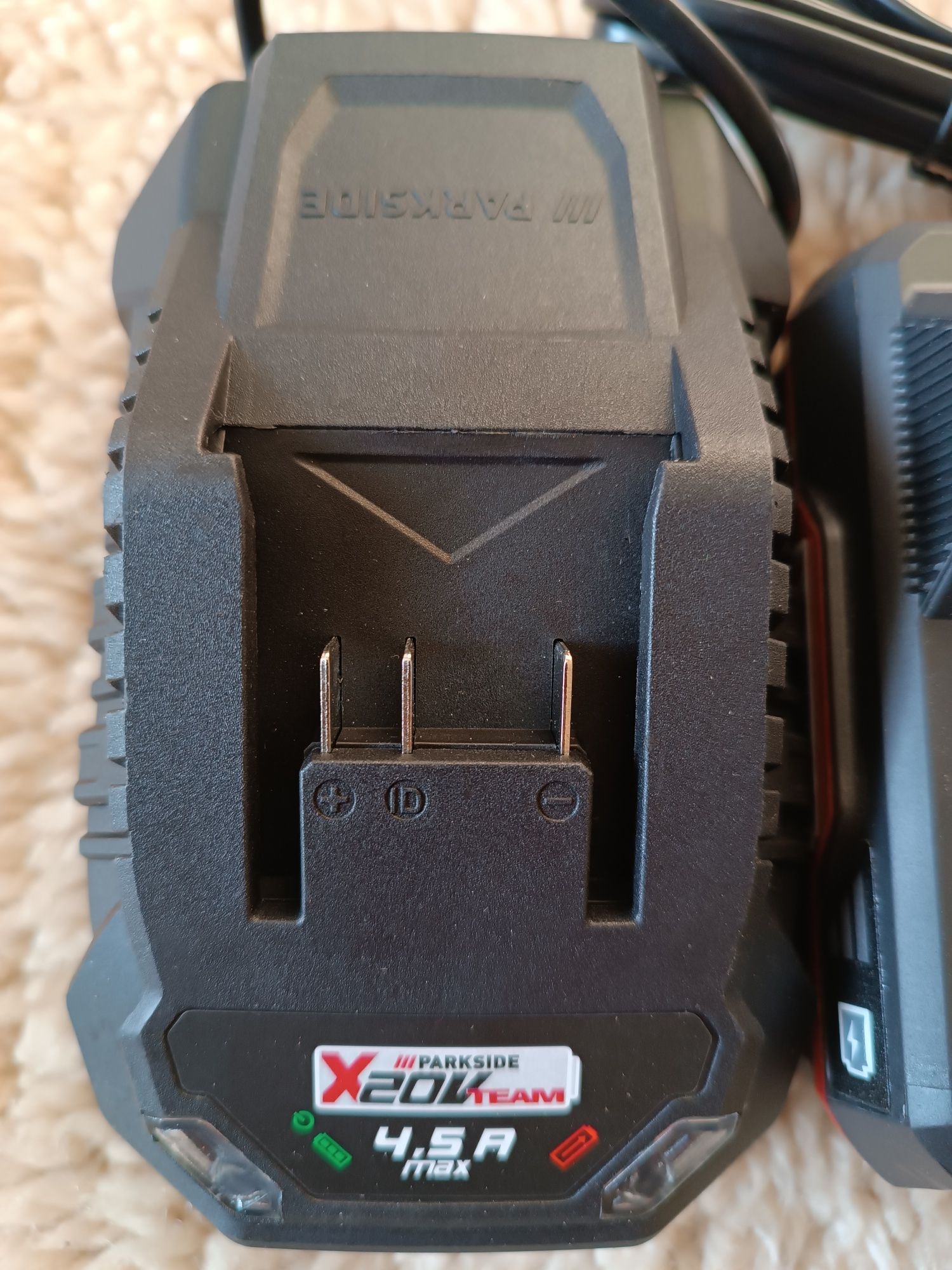 20 V - 4.5 Ah / Комплект батерия и зарядно 20 V - 4.5 Ah

Парксайд/Pa