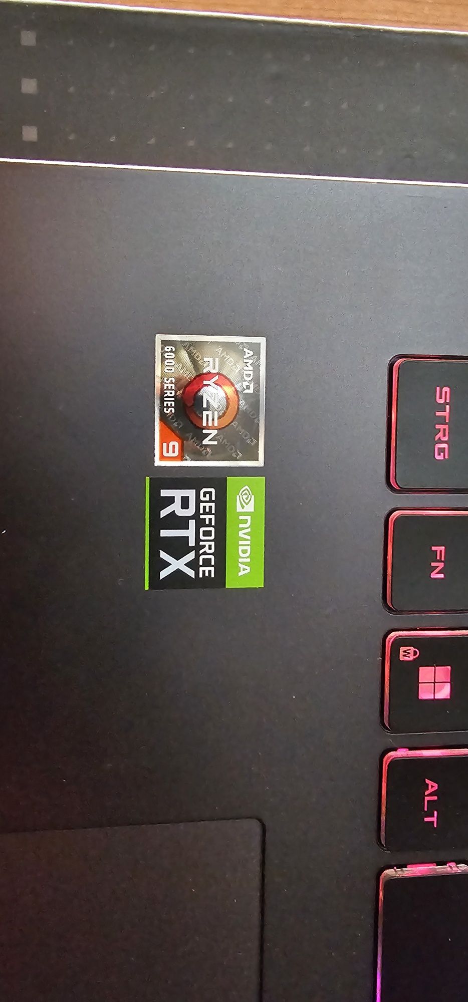 Gaming laptop Геймърски лаптоп Asus ROG Strix G713RM 17.3 инча