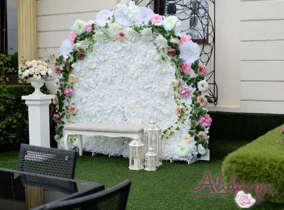 Vand farfurii, panou, indicator nunta, cupole sticla, copacei cristale