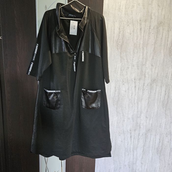 Продам новое платье