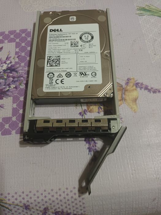 Hard disk Dell 1.2tb SAS 12 Gbps RPM 10k