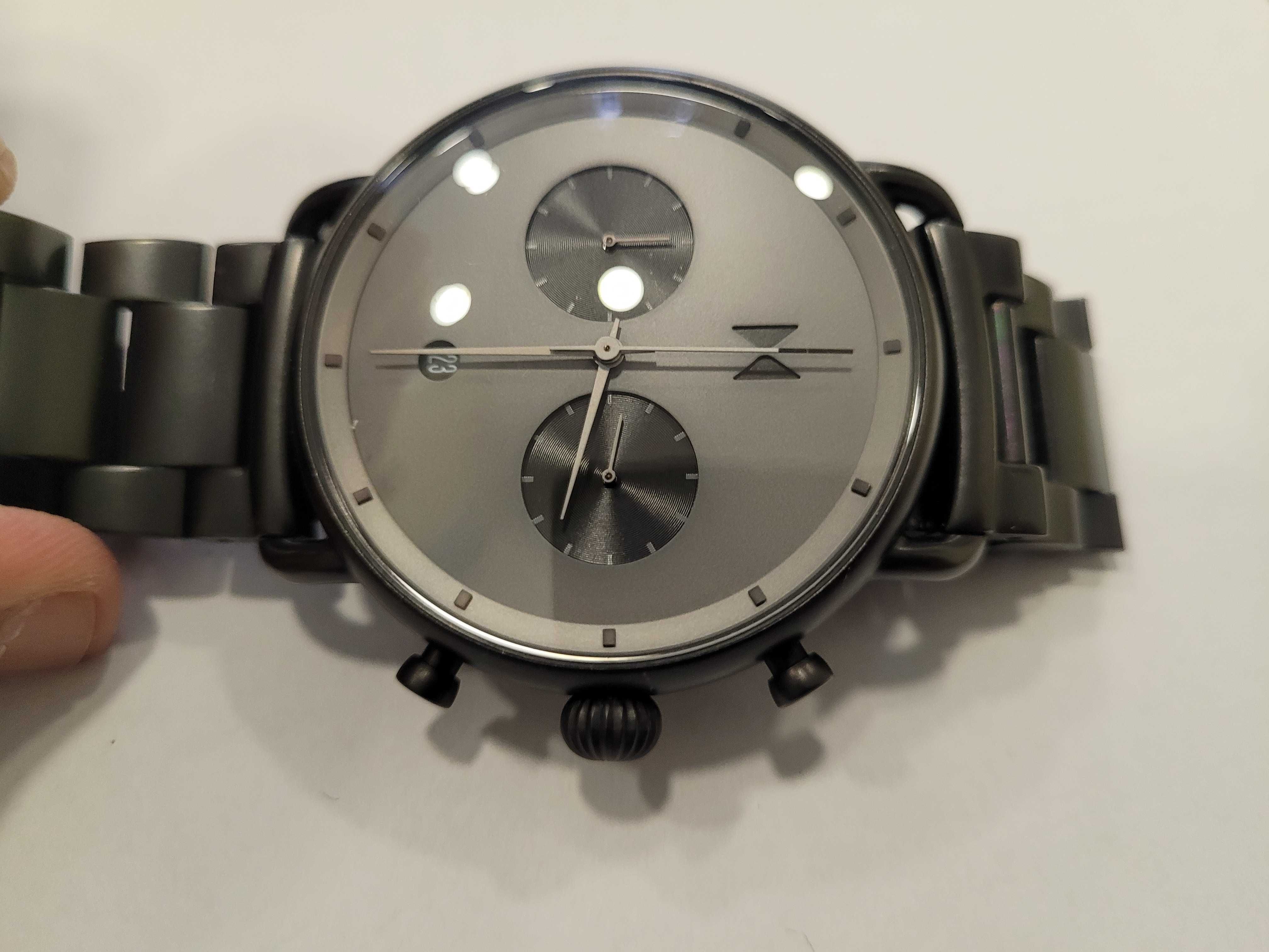 Стилен мъжки часовник MVMT / Черен мат 47 MM