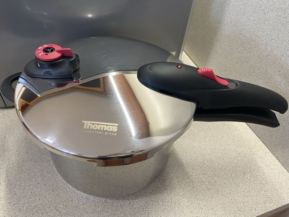 Тенджера под налягане от неръждаема стомана Thomas, rosenthal group