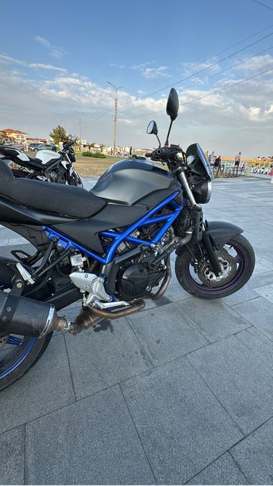 Vand suzuki Sv650 2020 A2 (usor avariat)
